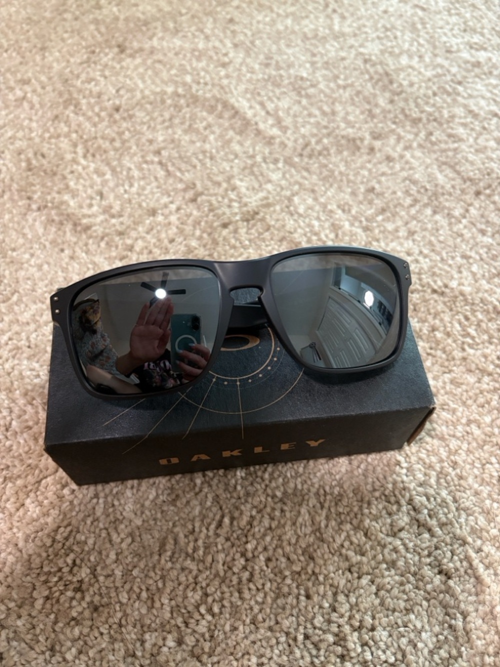 Oakley Matte Black Holbrook Sunglasses with Dark Lenses